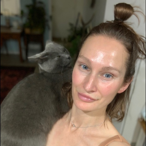 Meet your Posher, Melissa-anne - Picture 1 of 1